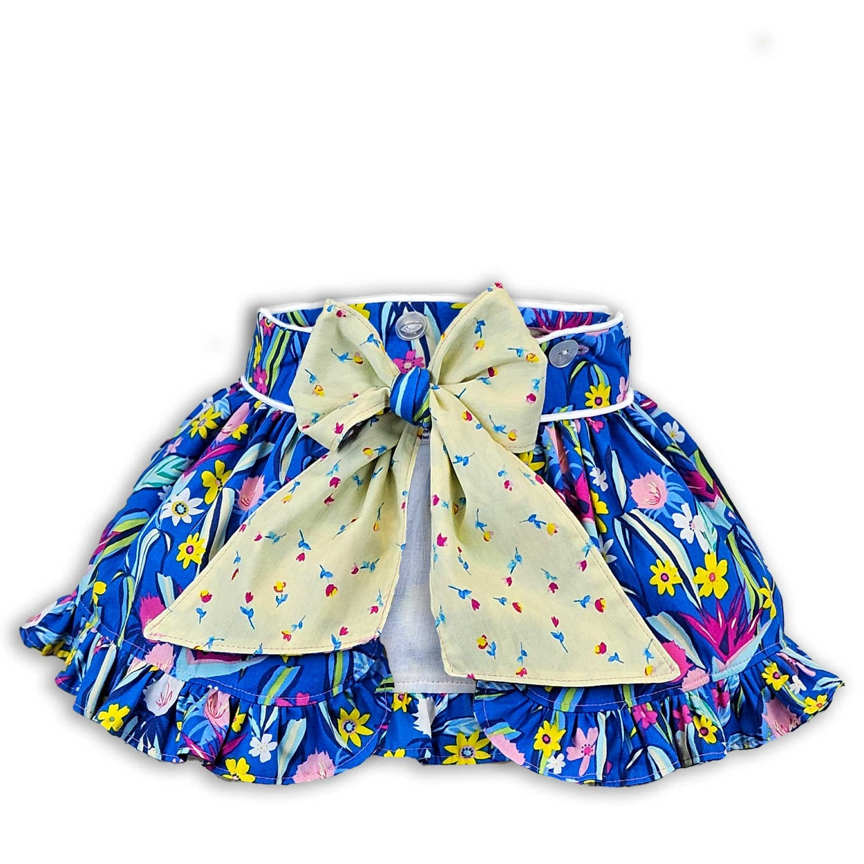 baby skirt for girls with bow and waist that is full and flowy